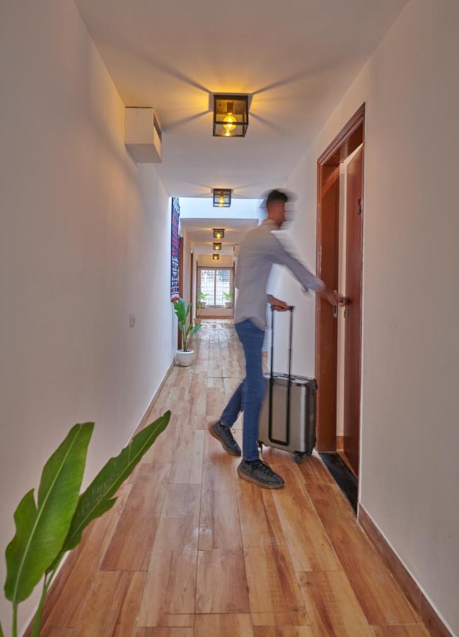 バラナシPoshtel Vnsアパートメント エクステリア 写真